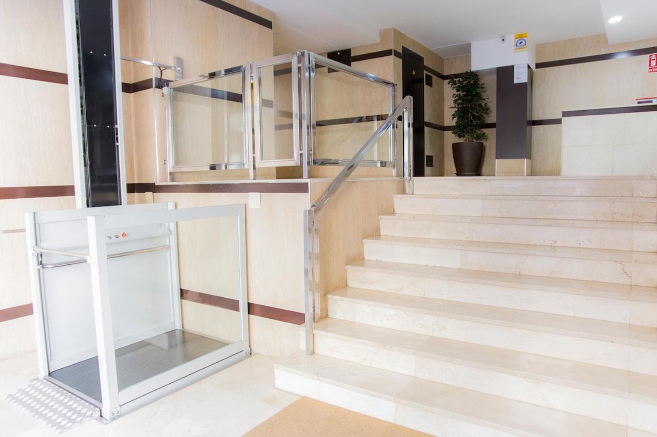 La Marina Suite Málaga Eksteriør billede
